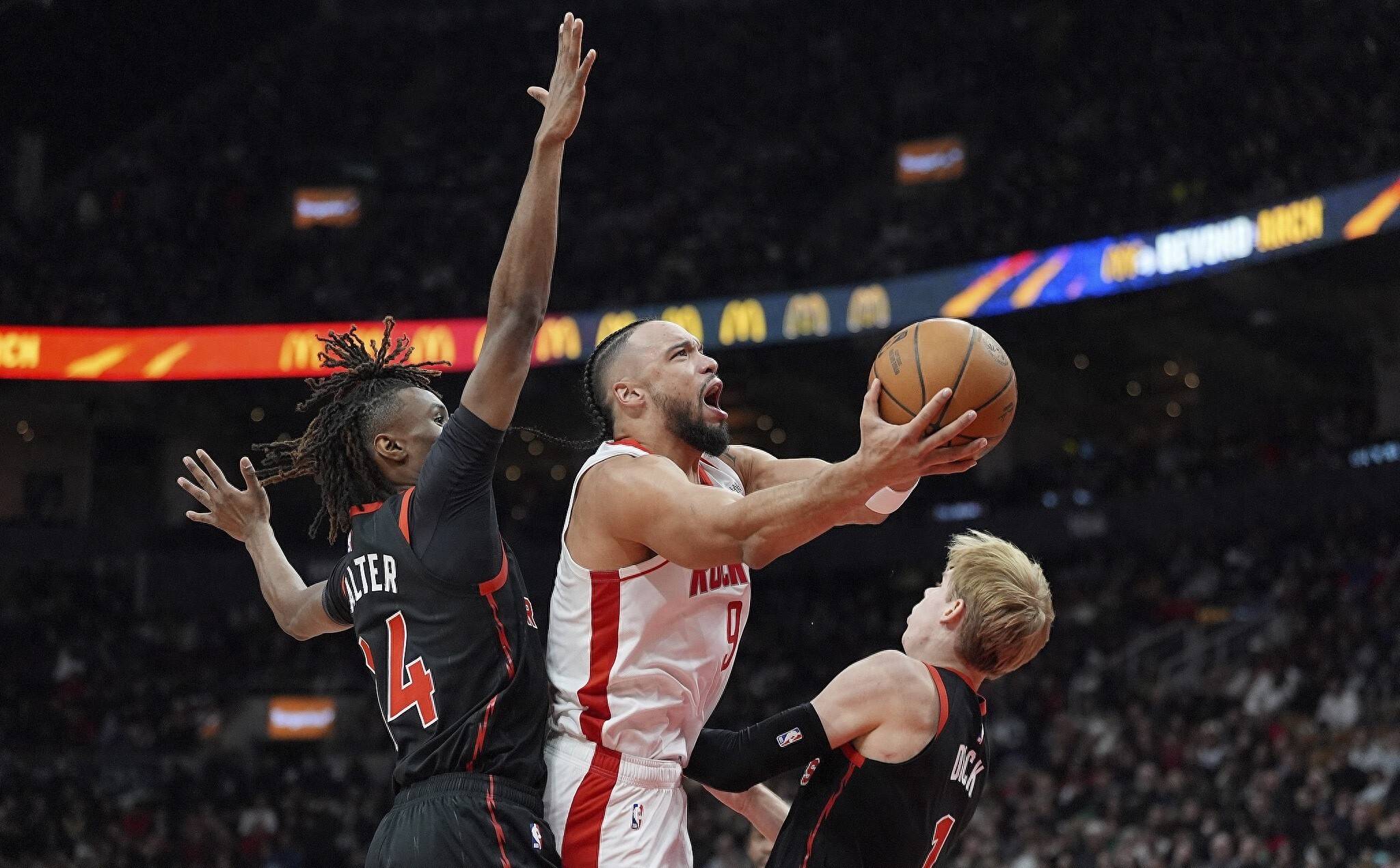 NBA季后赛：火箭队逆袭猛龙队晋级次轮的简单介绍